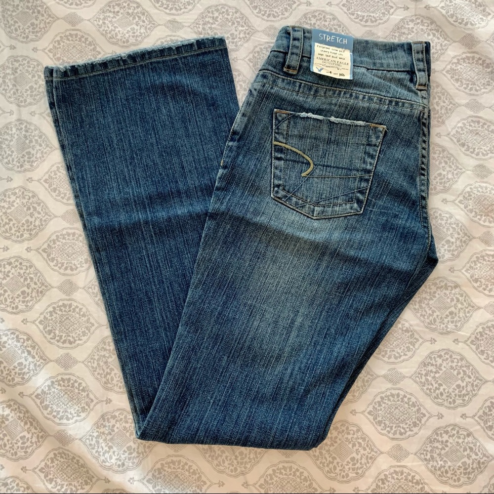 NWT AE Skinny Flare Jeans Sz 4